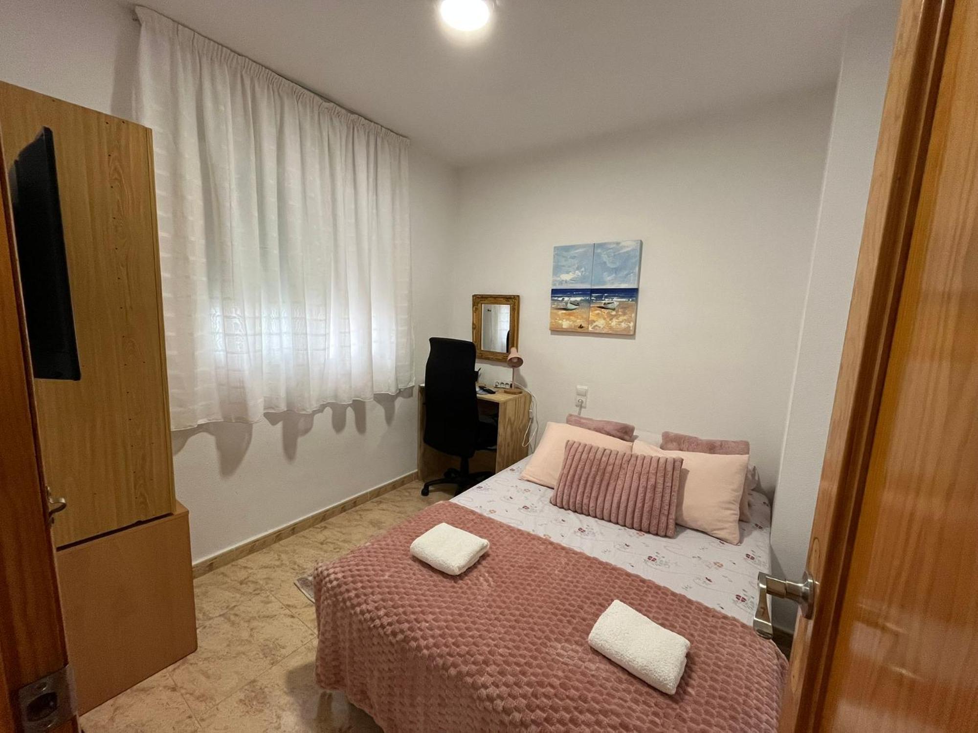 Apartamento Compartido - Solo El Dormitorio Es Privado Torrevieja Exterior photo